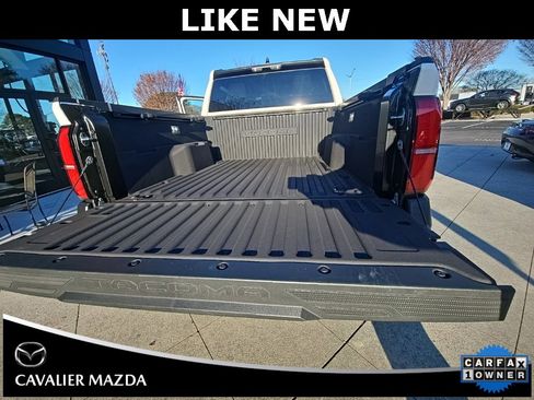 Used 2024 Toyota Tacoma SR image 31
