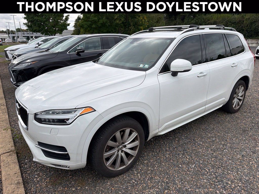 Used 2016 Volvo XC90 T6 Momentum w/ Momentum Plus Package AWD/4WD image 1