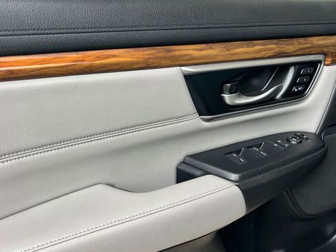 Used 2019 Honda CR-V EX-L image 12