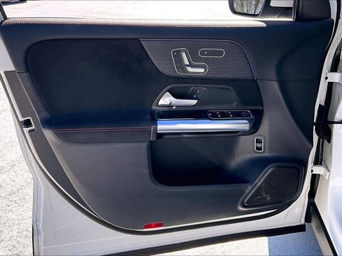 Used 2023 Mercedes-Benz GLA 250 4MATIC w/ AMG Line Exterior image 22