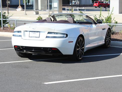 Used 2016 Aston Martin DB9 GT RWD image 6