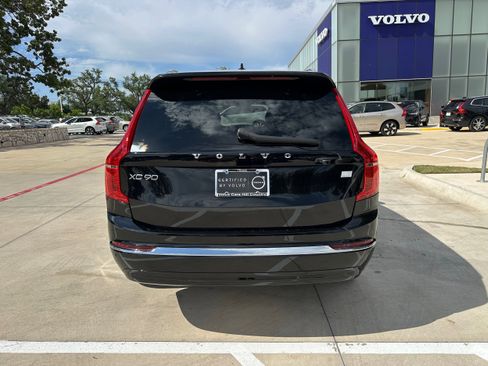 Certified 2024 Volvo XC90 T8 Ultimate image 5