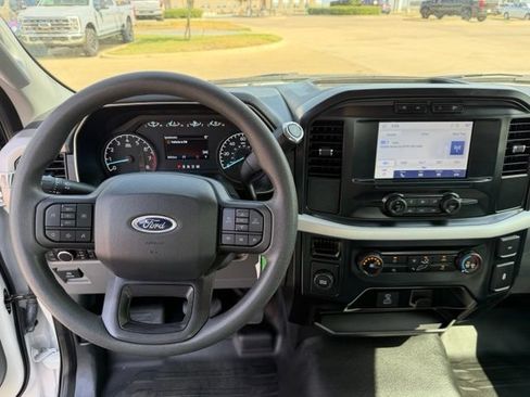Used 2023 Ford F150 XL RWD image 13