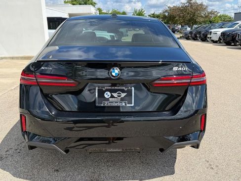 Used 2024 BMW 540i xDrive w/ Premium Package AWD/4WD image 4