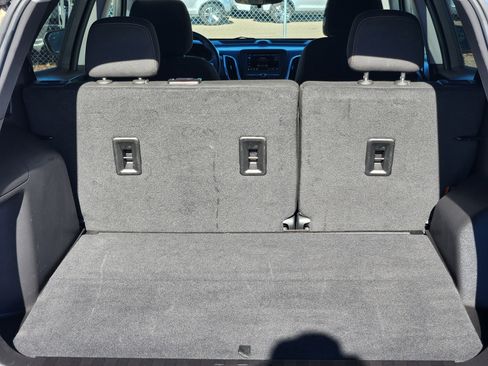 Used 2024 Chevrolet Equinox LT image 23