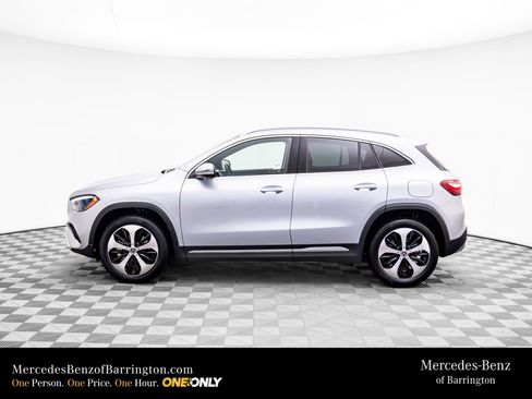 New 2026 Mercedes-Benz GLA 250 4MATIC image 2