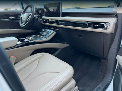 Used 2021 Lincoln Nautilus Reserve image 9