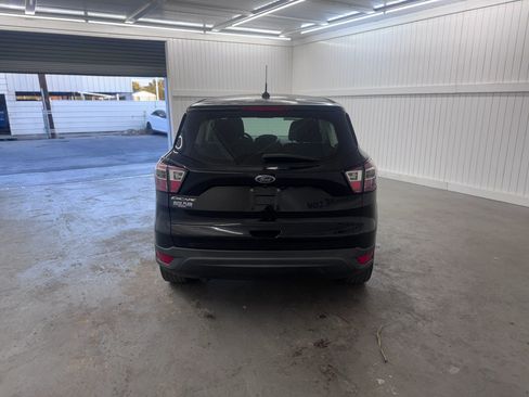 Used 2017 Ford Escape S image 6