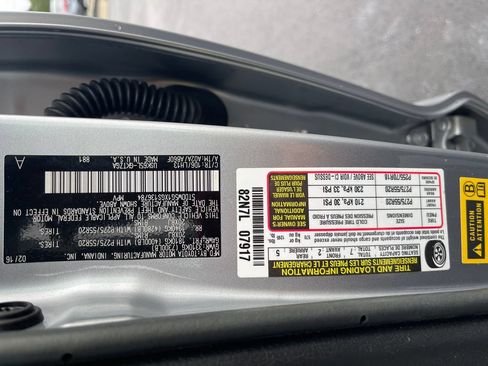 Used 2016 Toyota Sequoia Platinum AWD/4WD image 26