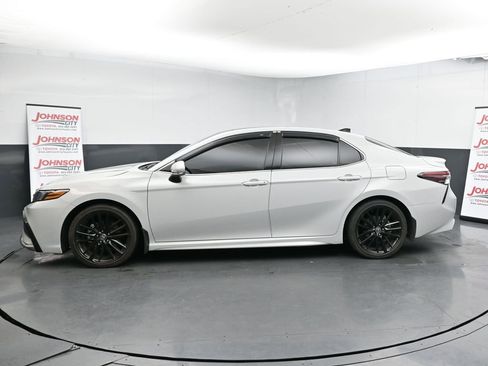 Used 2024 Toyota Camry XSE image 5