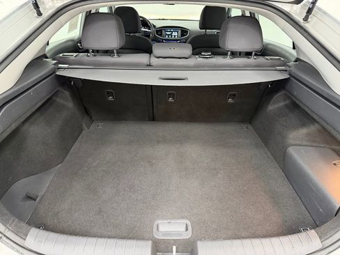 Used 2019 Hyundai Ioniq Plug-In Hybrid image 25