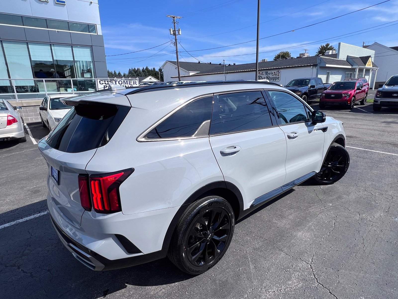 Used 2023 Kia Sorento SX FWD image 17