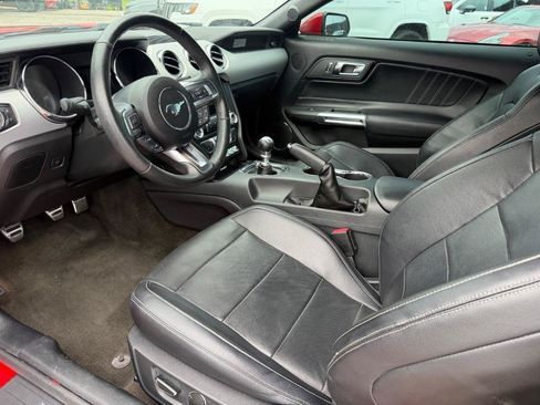 Used 2016 Ford Mustang GT Premium w/ Equipment Group 401A RWD image 9