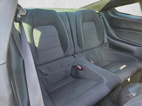 Used 2017 Ford Mustang Coupe image 18