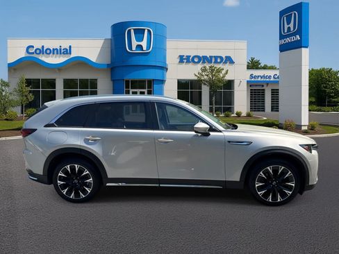 Used 2024 MAZDA CX-90 Plug-In Hybrid w/ Premium Pkg AWD/4WD image 8