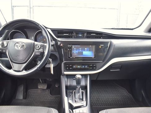 Used 2018 Toyota Corolla iM w/ All-Weather Mat Package FWD image 12