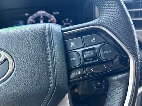 Used 2024 Toyota Tundra Limited w/ Power Package AWD/4WD image 23