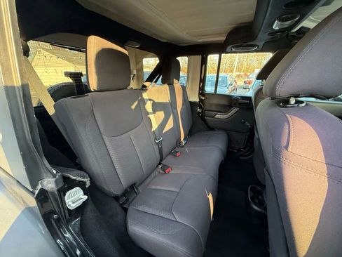 Used 2013 Jeep Wrangler Unlimited Sport AWD/4WD image 37