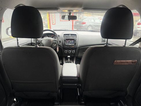 Used 2018 Mitsubishi Outlander Sport LE image 17