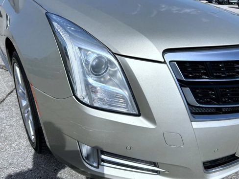 Used 2016 Cadillac XTS Luxury w/ Driver Awareness Package AWD/4WD image 10