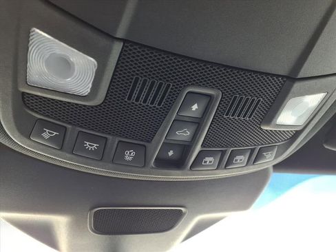 Used 2020 Lincoln Nautilus Reserve w/ Equipment Group 201A image 22