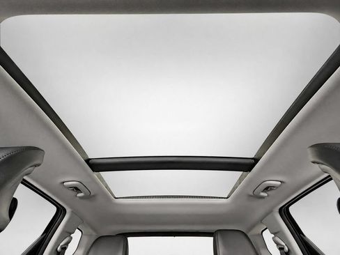 Certified 2025 Kia Sportage SX Prestige AWD/4WD image 36