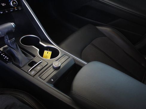 Used 2022 Kia K5 GT-Line image 23