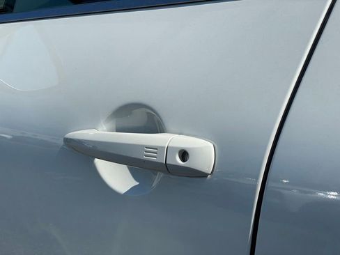 Certified 2022 Nissan Pathfinder SV AWD/4WD image 23