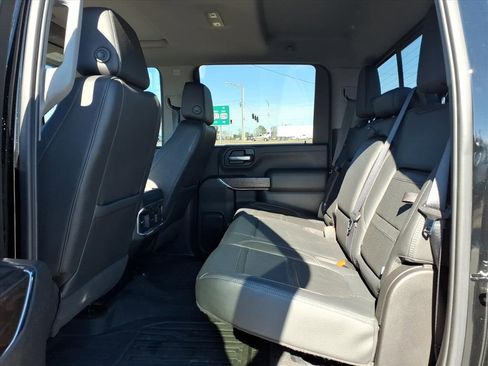 Used 2020 GMC Sierra 2500 Denali w/ Denali Ultimate Package image 18