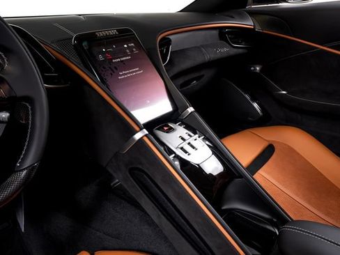 Used 2026 Ferrari Roma Spider RWD image 31