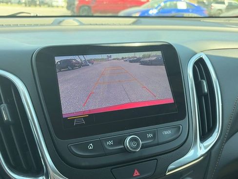 Used 2019 Chevrolet Equinox Premier FWD image 20