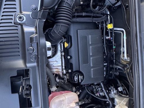 Used 2020 Chevrolet Trax LS w/ Tint and Cruise Package image 2