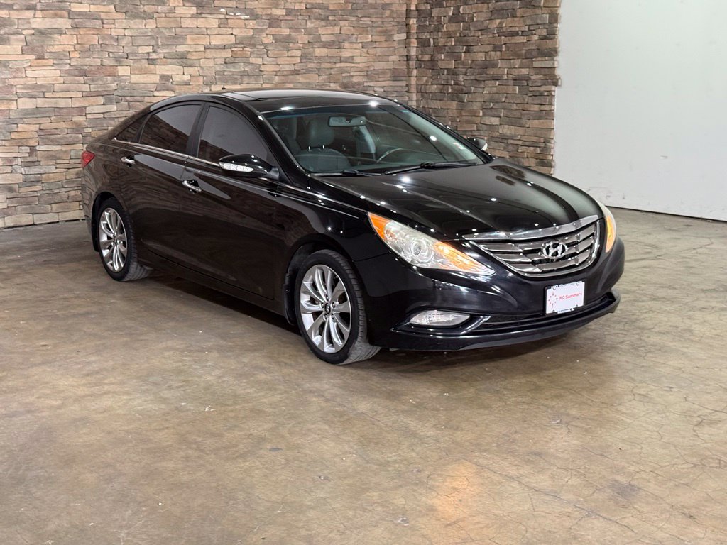 Used 2013 Hyundai Sonata Limited FWD image 3