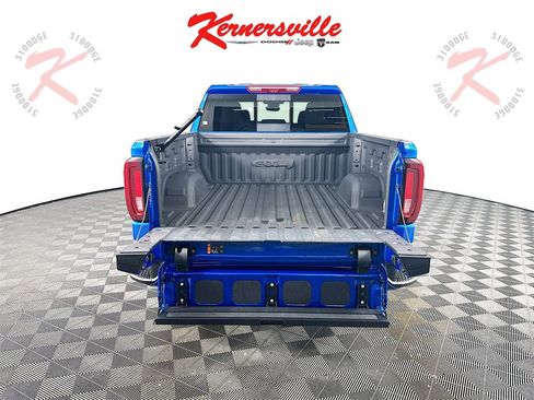 Used 2024 GMC Sierra 1500 AT4 w/ Technology Package image 29