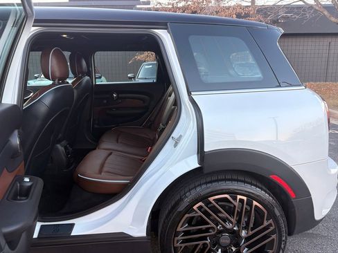 Used 2024 MINI Cooper Clubman S image 14