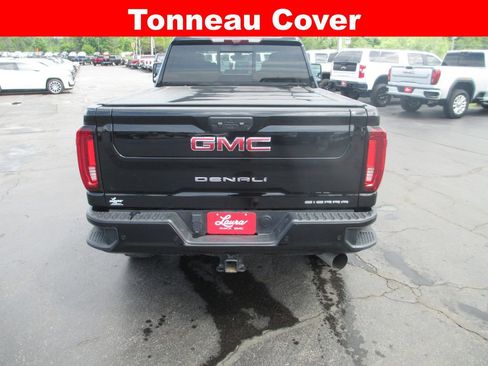 Used 2022 GMC Sierra 2500 Denali w/ Denali Ultimate Package AWD/4WD image 8