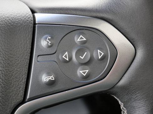 Used 2016 Chevrolet Tahoe LTZ image 31