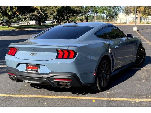 Used 2024 Ford Mustang GT Premium image 14