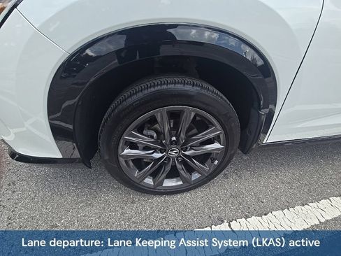 Certified 2025 Acura ADX A-Spec AWD/4WD image 11