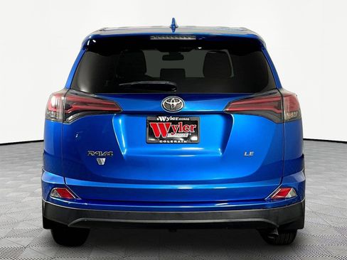 Used 2018 Toyota RAV4 LE w/ All Weather Liner Package FWD image 5