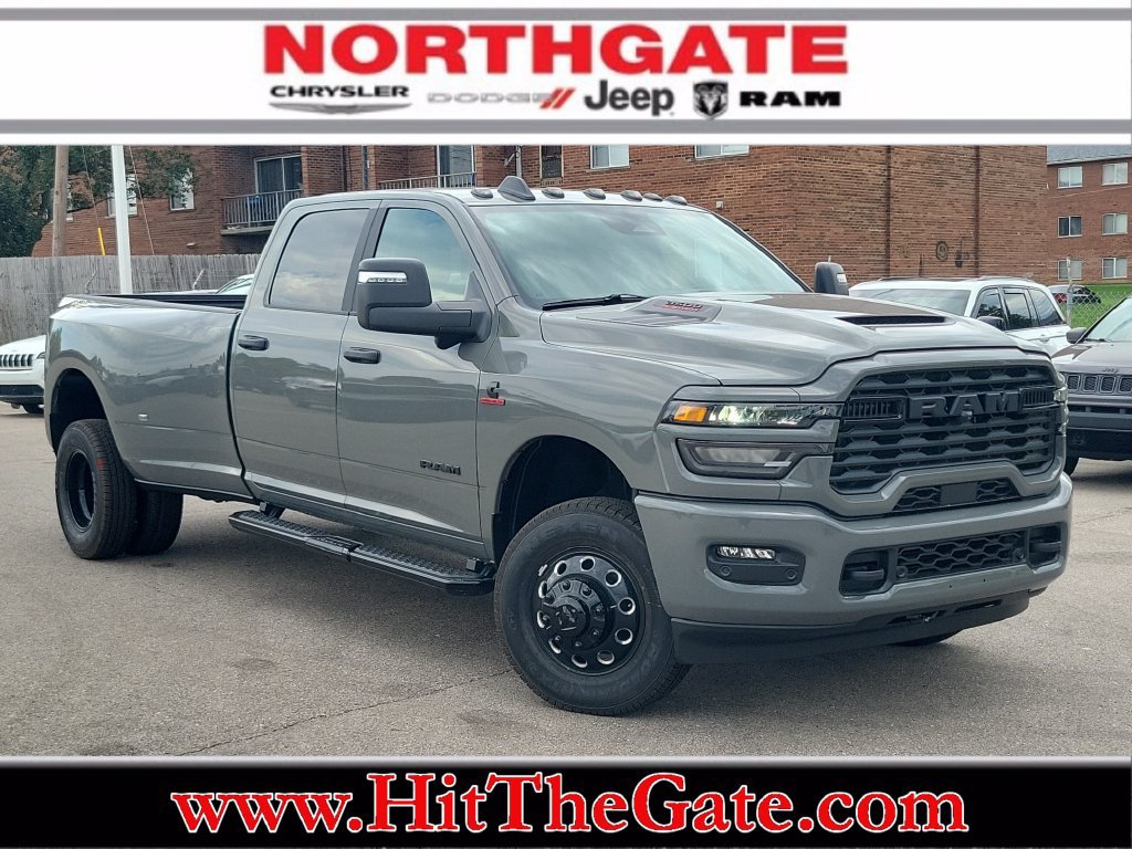 New 2027 RAM 3500 Big Horn AWD/4WD image 1