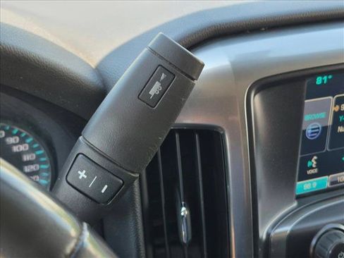 Used 2016 Chevrolet Silverado 2500 LT AWD/4WD image 12