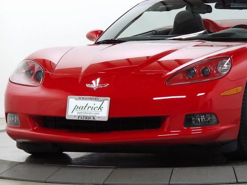 Used 2006 Chevrolet Corvette Convertible w/ Preferred Equipment Group image 3