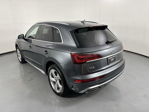 Used 2022 Audi Q5 2.0T Premium Plus w/ Premium Plus Package AWD/4WD image 34