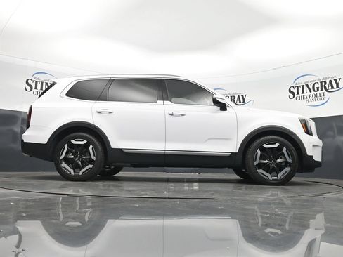 Used 2023 Kia Telluride EX FWD image 33