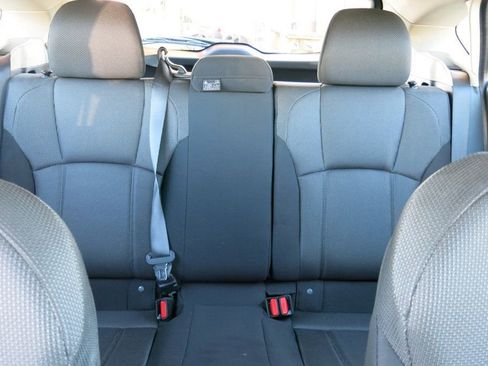 Used 2019 Subaru Impreza 2.0i w/ Eyesight image 18