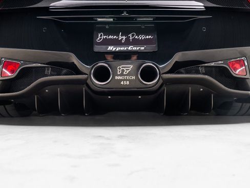 Used 2013 Ferrari 458 Spider image 41