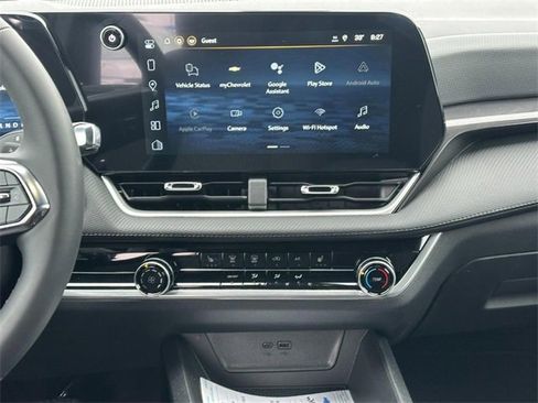New 2026 Chevrolet Equinox LT w/ Safety and Technology Package image 7