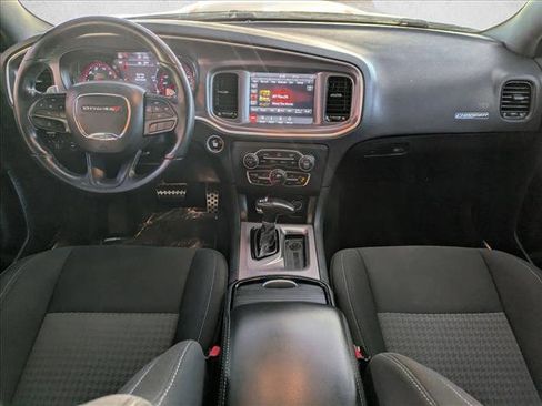 Used 2022 Dodge Charger R/T w/ Blacktop Package image 17