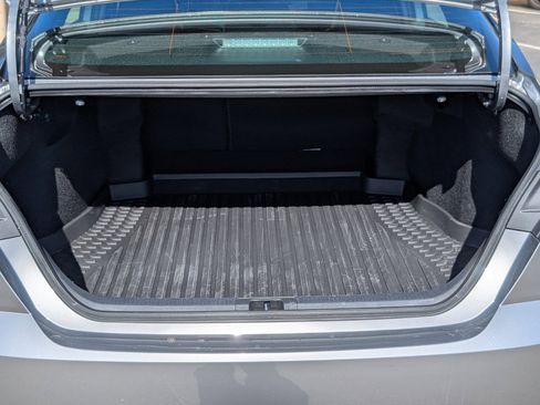 Used 2026 Toyota Camry SE image 9